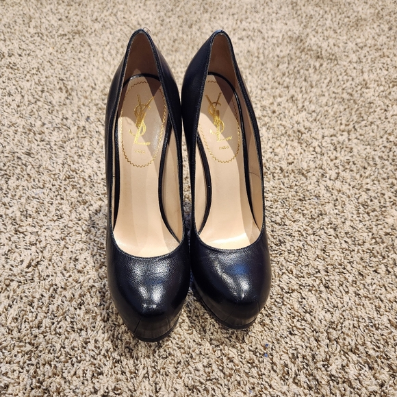 Yves Saint Laurent black leather pumps 38.5 - Picture 2 of 11